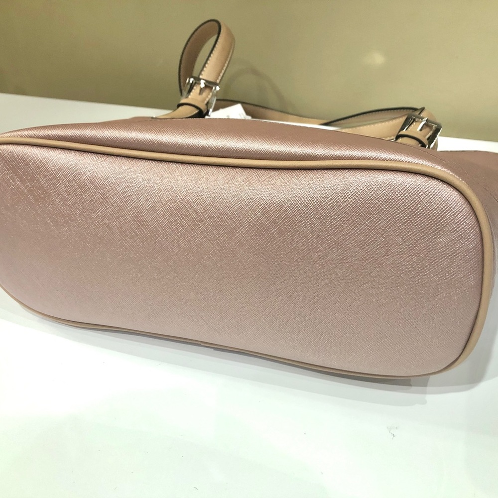 New Giani Bernini Saffiano Bag (Store Return) - Picture 11 of 12